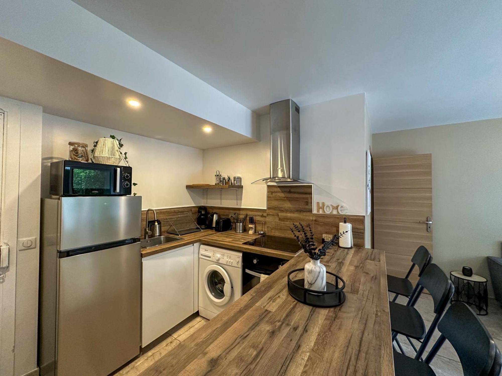 Cosy Madrid, Appartement Proche De La Mer Cannes Exteriör bild