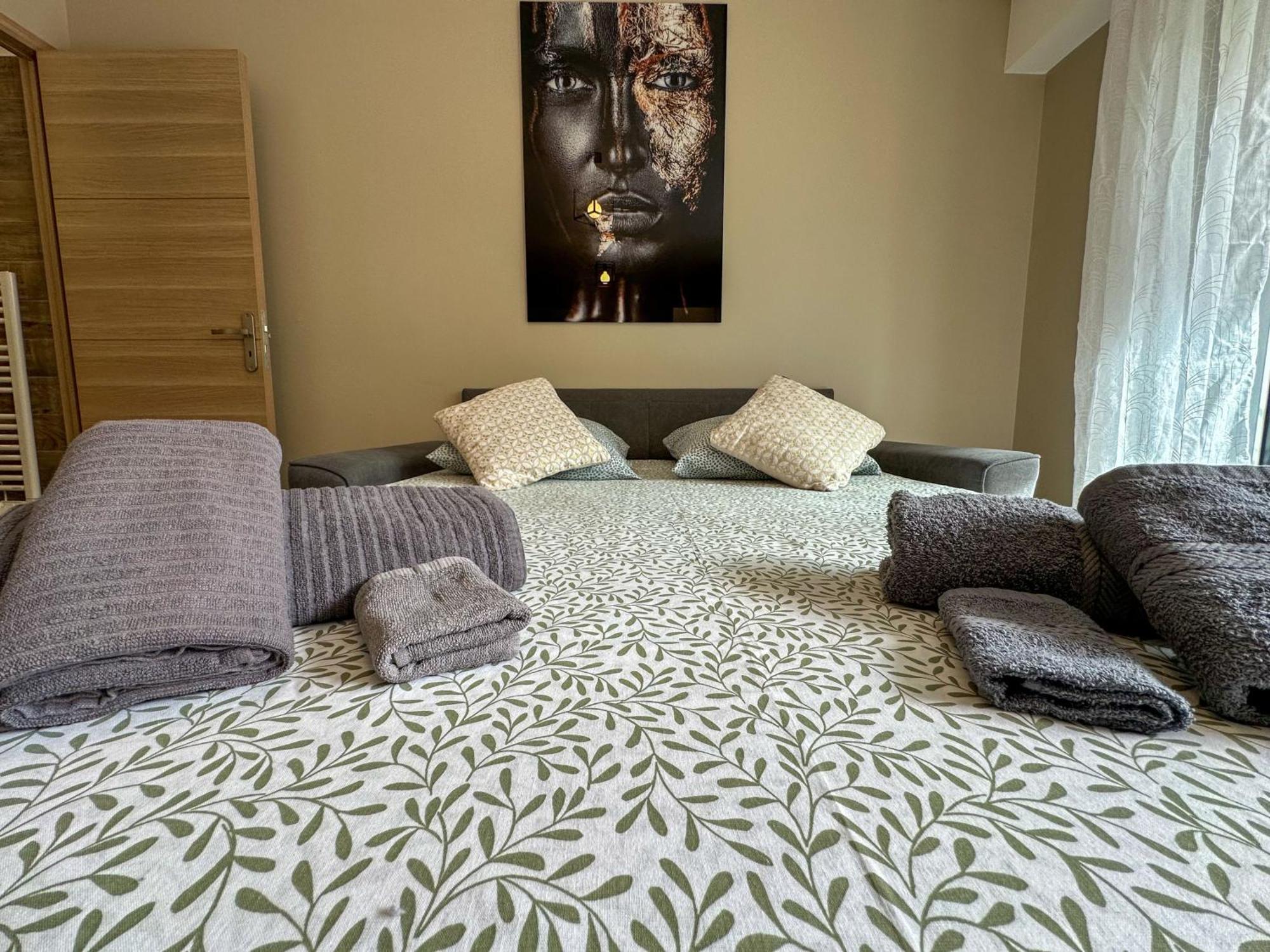 Cosy Madrid, Appartement Proche De La Mer Cannes Exteriör bild